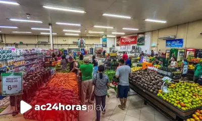 Compras de Natal movimentam supermercados em Rio Branco