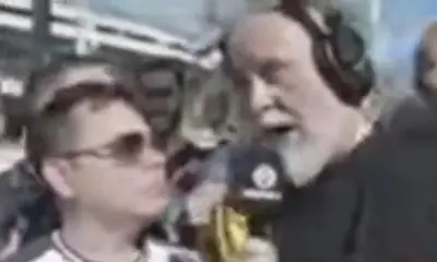 Oswaldo aparece em entrevista descontraída à Vasco TV: “O Acre é Vasco”