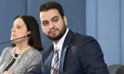 PF prende Filipe Martins após fuga de ex-diretor da PRF