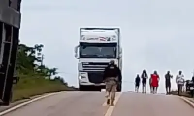 Polícia Rodoviária Federal e Dnit já estão no trecho da BR-364 que está interditado