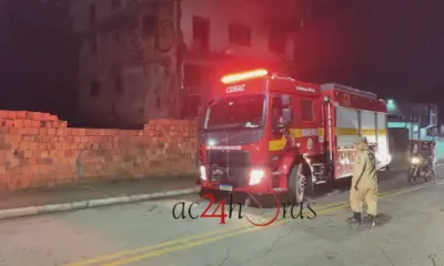 Prédio abandonado ao lado do Hospital da Criança volta a sofrer incêndio em Rio Branco