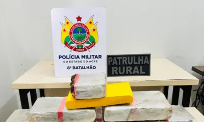 PM apreende mais de 7 quilos de drogas em abordagem na BR-364