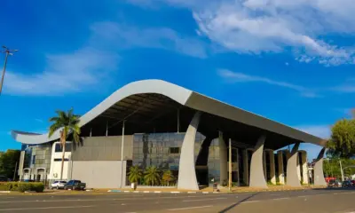 Justiça manda Ale-RR reduzir cargos comissionados em até um ano