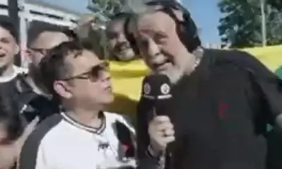 Oswaldo aparece em entrevista descontraída à Vasco TV: “O Acre é Vasco”