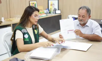 Governo do Acre entrega 295 títulos definitivos no Bujari