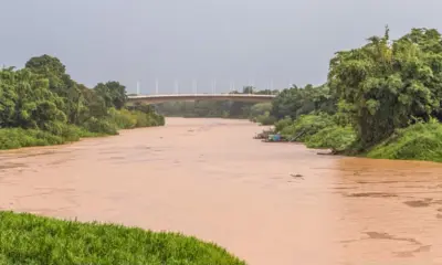Rio Acre sobe 79 centímetros em 24 horas e atinge marca de 10,16 metros na capital