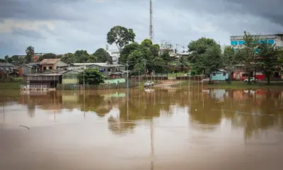 Rio Acre sobe 8 centímetros e atinge 14,94 metros na medição das 9 horas