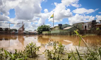 Rio Acre recua para 14,88 metros e Defesa Civil diz que iniciará desmobilização de dois abrigos