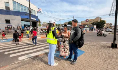 Detran faz campanha educativa no Centro de Cruzeiro do Sul