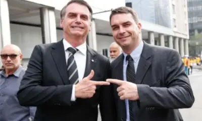 Bolsonaro diz que Flávio será seu candidato à Presidência da República