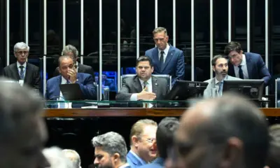 Senado aprova redução da pena de condenados pelo 8/1 e trama golpista
