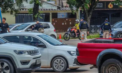 Em meio a lentidão, PRF redireciona acesso à Ufac na BR-364