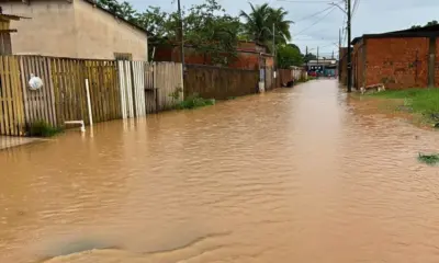 Defesa Civil contabiliza 17 bairros e 800 edificações atingidos pelas chuvas em Rio Branco