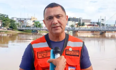 Prefeitura emite alerta e mobiliza equipes diante do transbordamento do Rio Acre