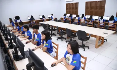 Acre alcança 652 escolas pelo programa Escolas Conectadas