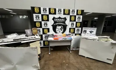 Polícia apreende cerca de R$ 1 milhão em drogas escondidas em freezer em Manaus