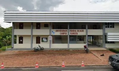 Ufac abre inscrições para encontro sobre leitura e estudos teatrais no campus Floresta