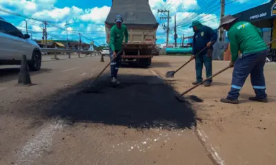 Deracre realiza tapa-buraco na AC-040, entre os quilômetros 7 e 8, em Rio Branco