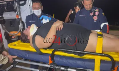 Acidente na AC-40 deixa estudante de medicina ferida após colisão com árvore