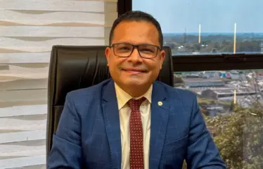 Tadeu Hassem garante R$ 1,1 milhão em emendas para escolas de Brasiléia