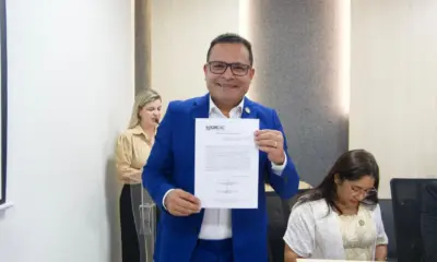 Deputado Tadeu Hassem é empossado como Conselheiro do CRC-AC