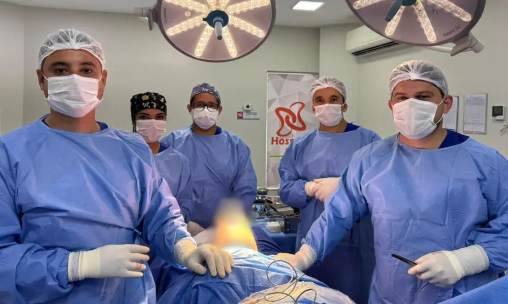 Cirurgia de alta complexidade no joelho fortalece atuação do Hospital do Rim