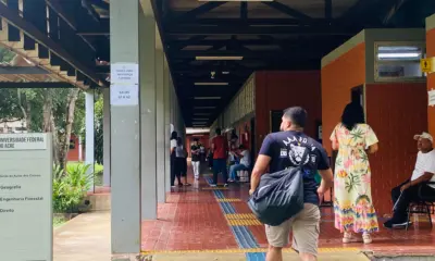 Candidatos enfrentam dificuldades para encontrar blocos no 1º dia de vestibular