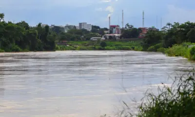 Rio Acre em Brasileia mostra estabilidade e atinge 10,04 m nesta quinta