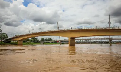 Transbordamento do Rio Acre leva 11 pessoas ao Parque de Exposições Wildy Viana