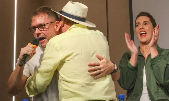 Bocalom entra no jogo e Alysson jura fidelidade