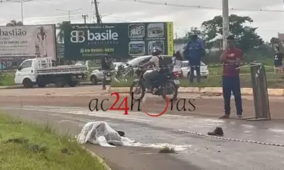 Jovem morre após colidir moto em canteiro na Avenida Amadeu Barbosa