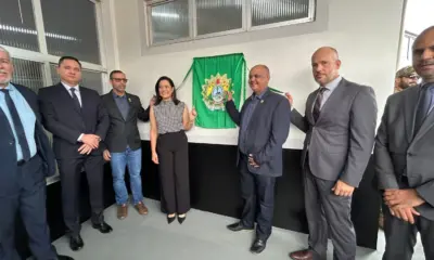 Governo entrega 1º DP reformado com unidades especializadas e novos equipamentos