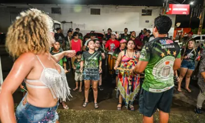 Bloco Unidos do Fuxico intensifica ensaios e aposta no enredo “Daime Luz” para o Carnaval 2026