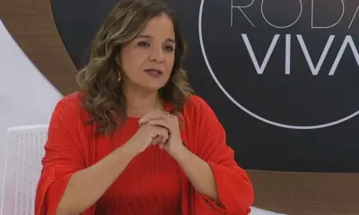 Vera Magalhães deixa a Cultura depois de seis anos no Roda Viva: ‘Quebra de acordo’