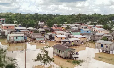 Rio Juruá já alcança 17 bairros e comunidades rurais de Cruzeiro do Sul