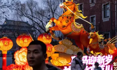 No ano do Cavalo de Fogo, Ano-Novo chinês celebra tradição com apoio de tecnologias inovadoras