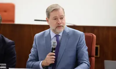 Toffoli deixa relatoria do caso do Banco Master