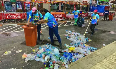 Quantidade de lixo recolhido no Centro de Cruzeiro do Sul aumenta na segunda noite de Carnaval