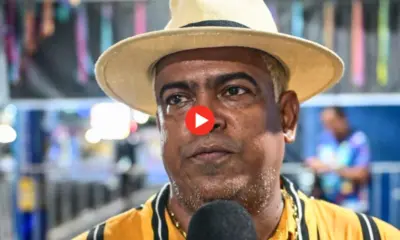 Presidente do 6 é D+ comemora desfile mesmo com imprevisto