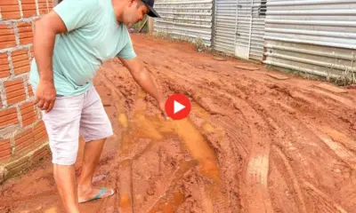 Moradores denunciam rompimento na rede de água e lama invade rua no Floresta Sul