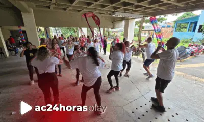 Carnaval da terceira idade transforma atividade física em alegria e qualidade de vida