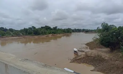 Rio Iaco sobe quase 4 metros após temporal em Sena Madureira
