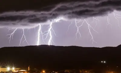 Acre teve mais de 4 mil ocorrências na rede elétrica causadas por raios em 2025