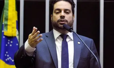 PF deflagra operação contra deputado federal no Amapá por suspeita de desvio de recursos