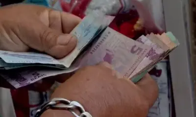 Mais de 15% dos amazonenses saíram da linha da pobreza entre 2022 e 2024, aponta FGV