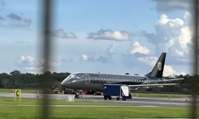 Avião da Polícia Federal pousa em Cruzeiro do Sul
