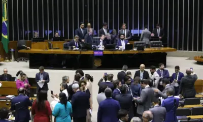 Câmara aprova texto-base de MP que institui o Auxílio Gás do Povo