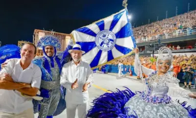 Possível propaganda pró-Lula em desfile deve ser analisada no TSE; entenda