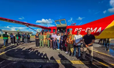 Gladson e Mailza entregam nova aeronave com UTI e capacidade para transporte de tropas