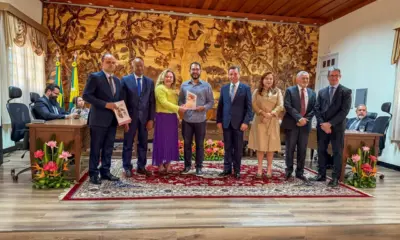Prefeitura de Brasiléia é homenageada pela parceria com o Projeto Cidadão